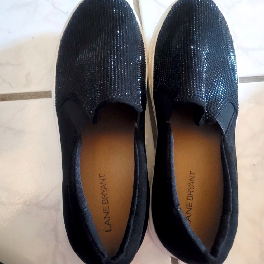 Women’s black sparkle sneaker type shoes